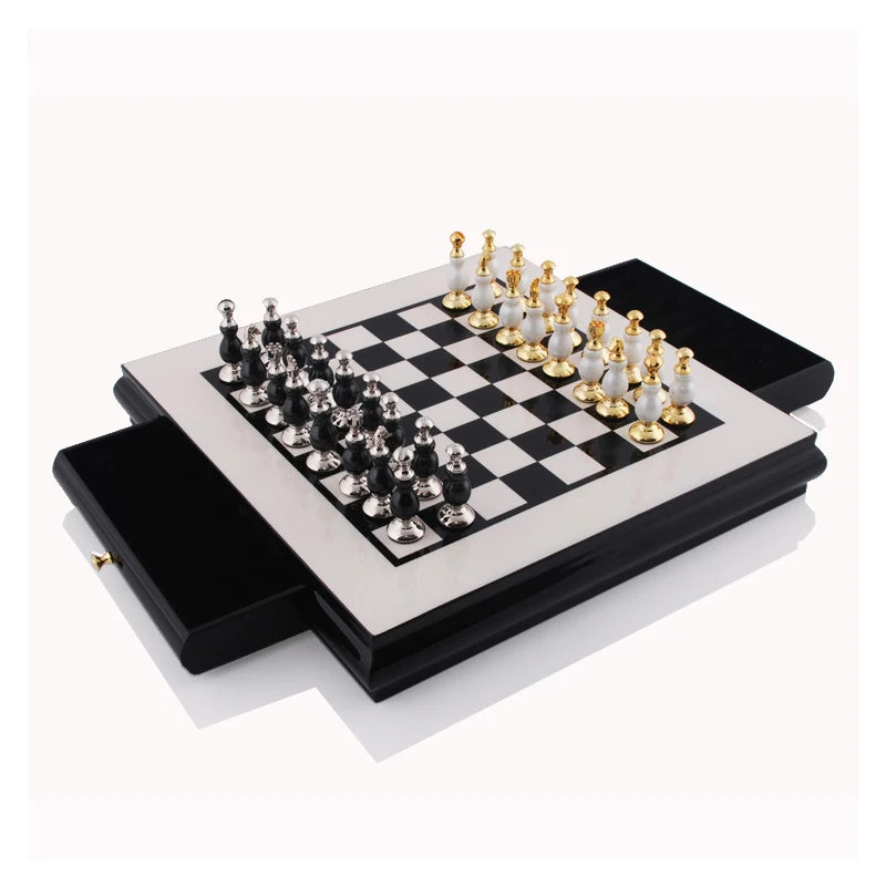 Jeu d'échec en bois noir et blanc, style nordique, ornements d'échecs nordiques, échiquier en alliage de Zinc, Artware, décoration de maison